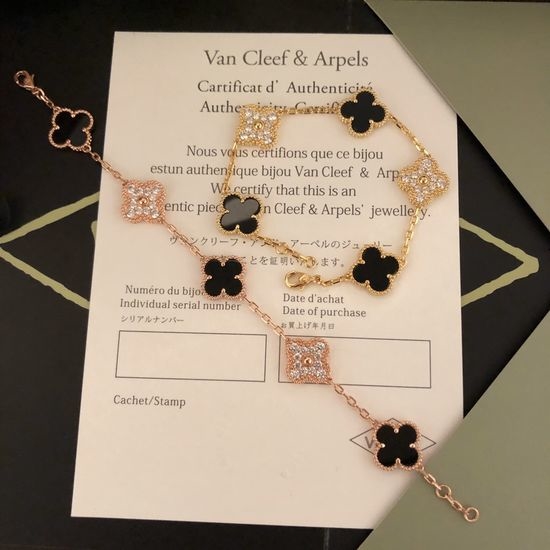 Van Cleef & Arpels VCA Four Leaf Clover Five Flower Bracelet