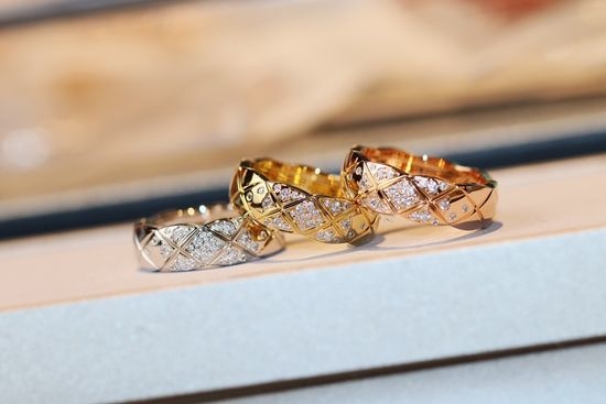 Chanel Classic Quilted Pattern Luxury Ring