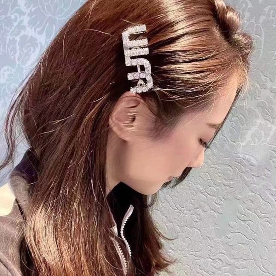 Miu Miu Minimalist Sparkling Crystal Hair Clip