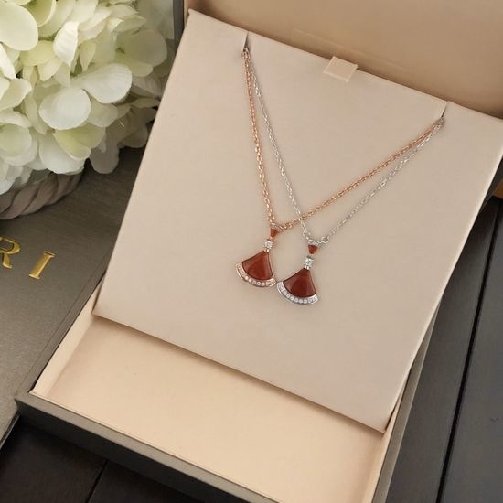 Bvlgari Natural Carnelian Fan Pendant Necklace