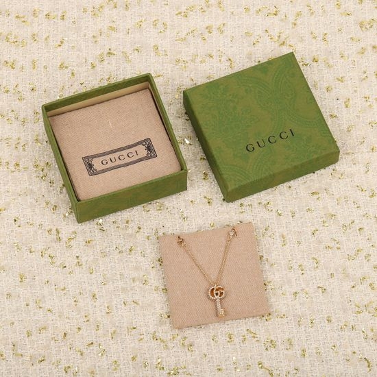 Gucci Rhinestone Inlaid Pendant Necklace