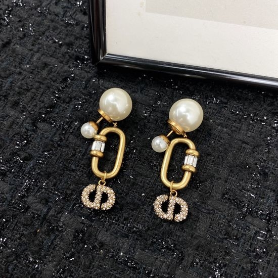 Christian Dior CD Premium Quality Earrings Exquisite Details