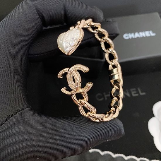 Chanel Delicate Heart Chain Bangle Bracelet
