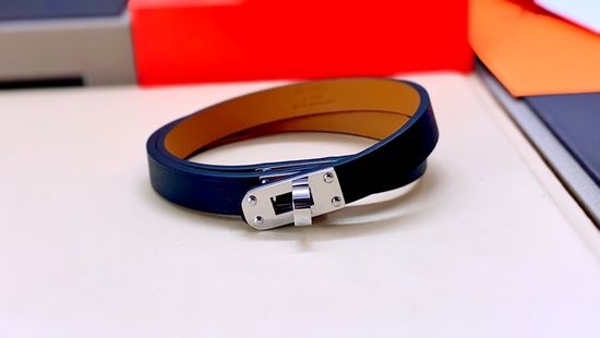 Hermes Narrow Plain Leather Cross Bracelet