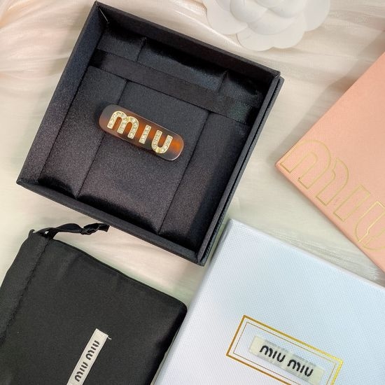 Miu Miu Full Diamond Letter Hair Clip Delicate Elegant