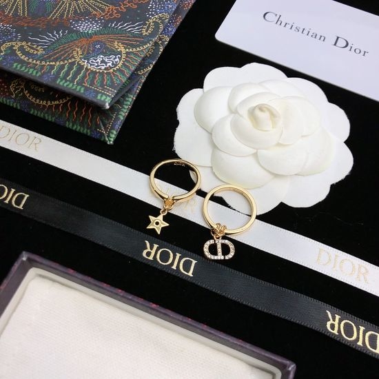 Christian Dior CD Elegant Classic Design Ring