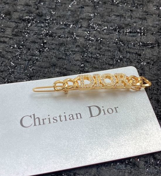 Christian Dior CD Delicate Workmanship Fashion Hair Clips