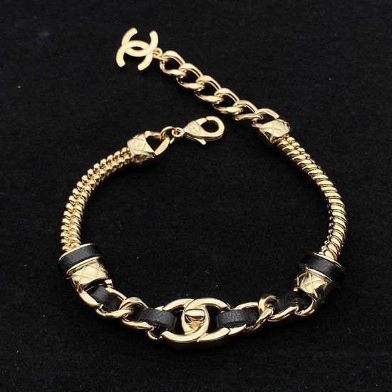 Chanel Classic Bracelet Premium Material Exquisite Craft