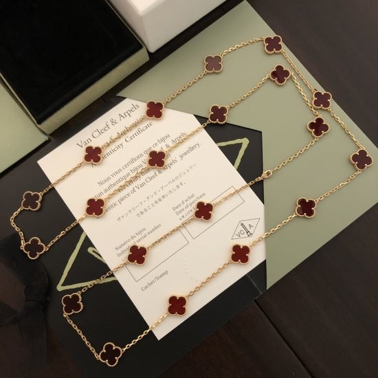 Van Cleef & Arpels VCA Red Agate Long Sweater Chain Necklace