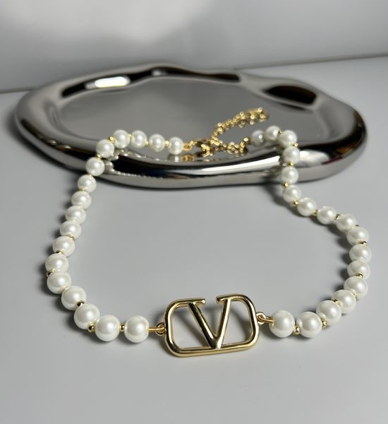Valentino Delicate Minimalist Dainty Chain Necklace