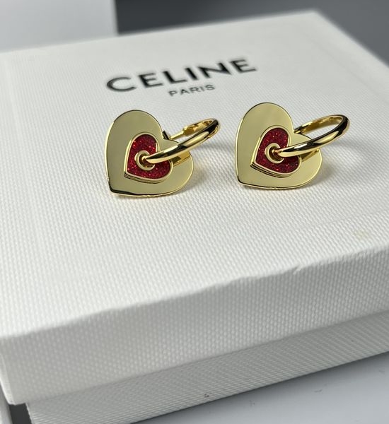 Celine Heart-shaped Stud Earrings Fashion Unique Retro Premium Jewelry
