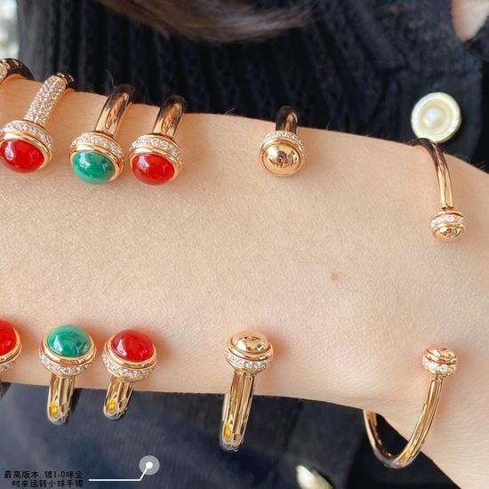 Piaget Thick Rotating Ball Decor Bracelet