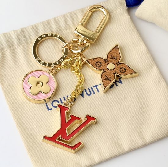 Louis Vuitton LV Elegant Delicate Decorative Keychain