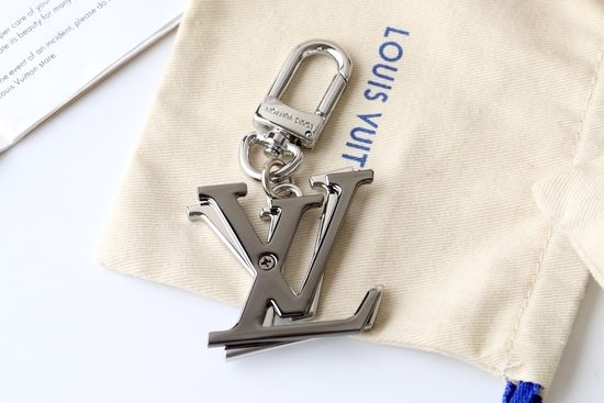 Louis Vuitton LV Two-tone Versatile Keychain Pendant