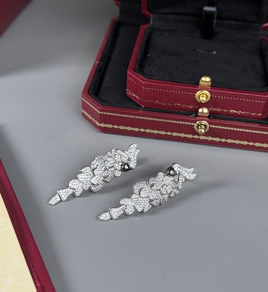 Cartier Unique Exquisite Parrot Stud Earrings
