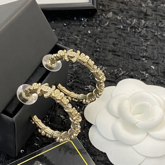 Chanel Exquisite High Quality Stud Earrings