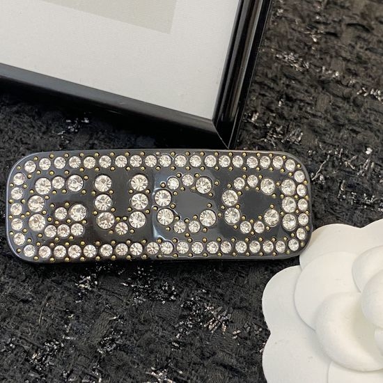 Gucci Rhinestone Inlaid Hair Clip