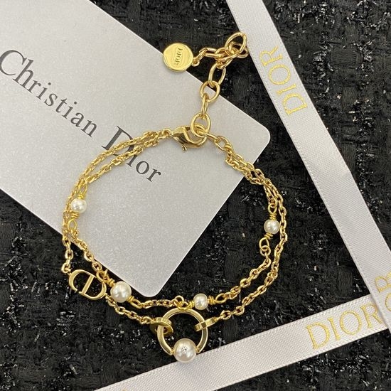 Christian Dior CD Double Layer Pearl Bracelet Elegant Design