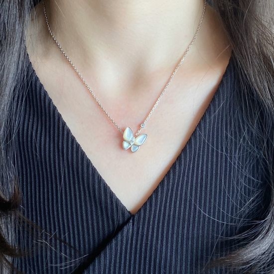 Van Cleef & Arpels VCA White Mother of Pearl Butterfly Necklace