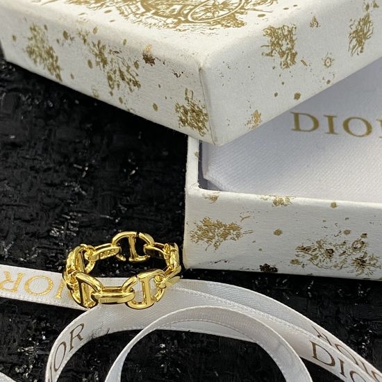 Christian Dior CD Sophisticated Polished Fashion Ring