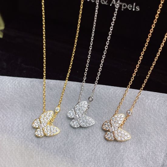 Van Cleef & Arpels VCA Sparkling Full Diamond Butterfly Necklace
