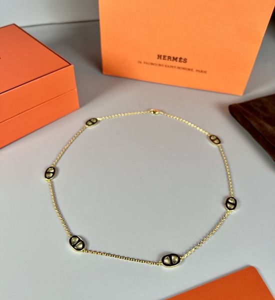 Hermes Enamel Pig Nose Necklace