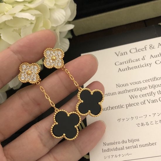 Van Cleef & Arpels VCA Exquisite Two Flower Earrings Gold Plated
