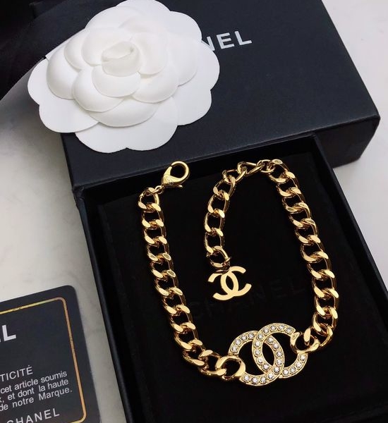 Chanel Pearl Beaded Zircon Inlaid Bracelet