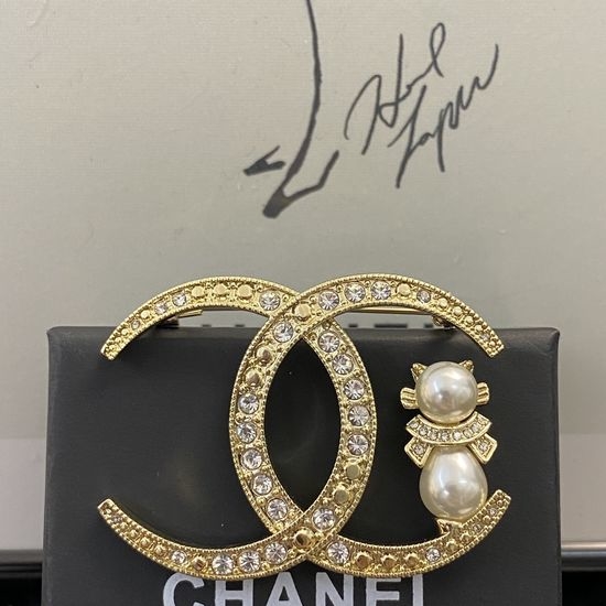 Chanel Premium Quality Brooch