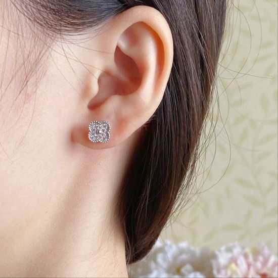 Van Cleef & Arpels VCA Diamond Clover Stud Earrings