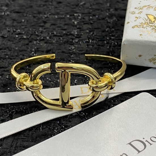 Christian Dior CD Delicate Exquisite High Quality Bracelet