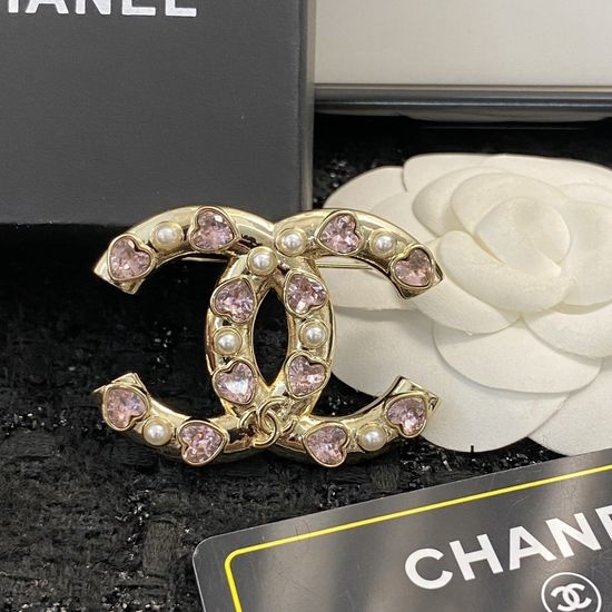 Chanel Pearl Heart Gem Brooch