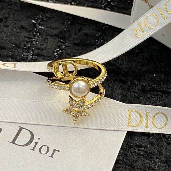 Christian Dior CD Rhinestone Pearl Star Delicate Ring
