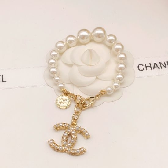 Chanel Exquisite Pearl Double C Bracelet
