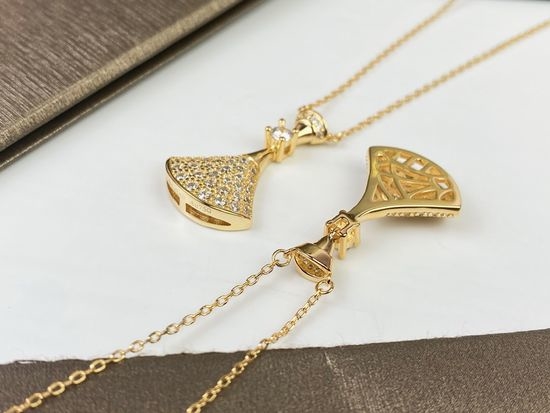 Bvlgari Full Diamond Fan Shape Necklace