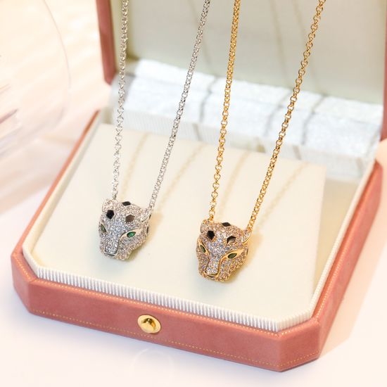 Cartier Full Diamond Leopard Head Necklace Exquisite Craft
