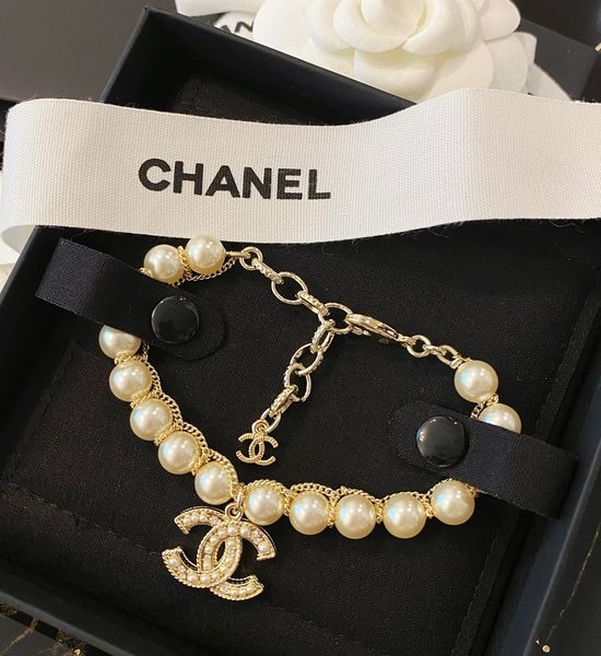 Chanel Woven Chain Pearl Bracelet Crystal Pendants