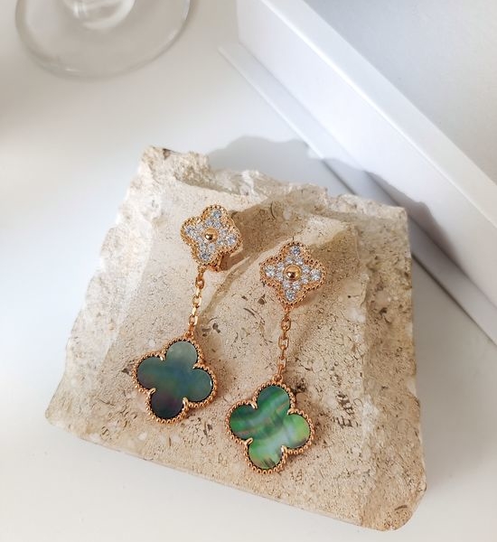 Van Cleef & Arpels VCA Four-Leaf Clover Double Flower Gray Mother-of-Pearl Earrings