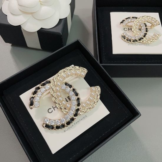 Chanel Artistic Brooch with Swarovski Crystals