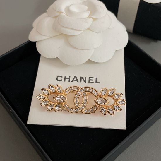 Chanel Rhinestone Wheat Brooch Pin