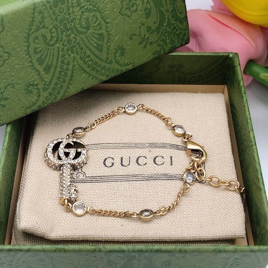 Gucci Crystal Double G Key Bracelet Set