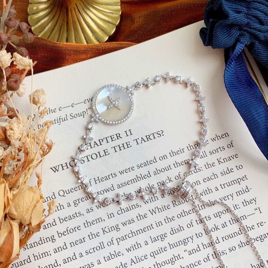 Apm monaco Starry White Mother-of-Pearl Bracelet