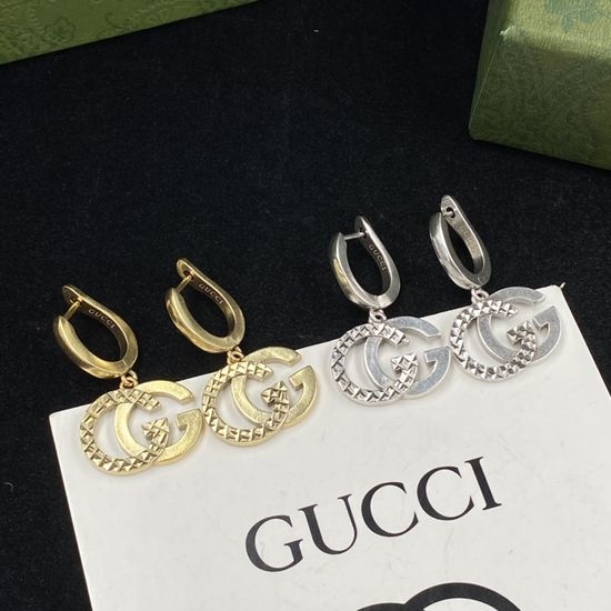 Gucci Delicate Classic Design Drop Earrings