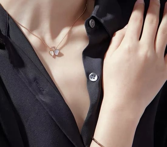 Chopard Agate Mother of Pearl Heart Pendant Necklace