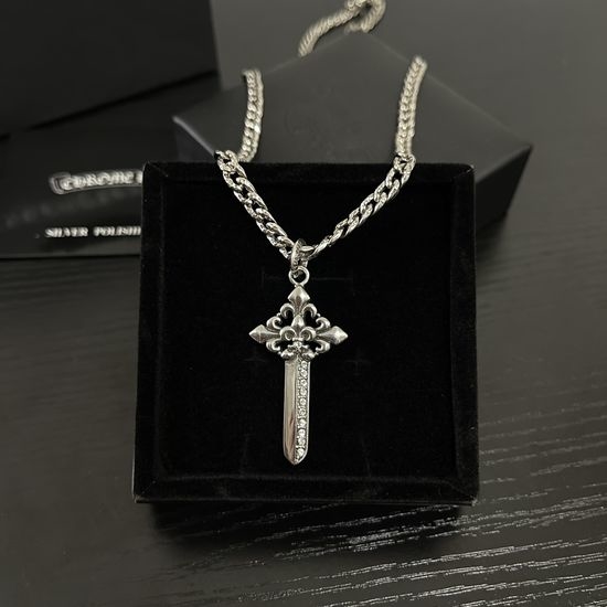 Chrome Hearts Elegant Decorative Necklace Delicate Design