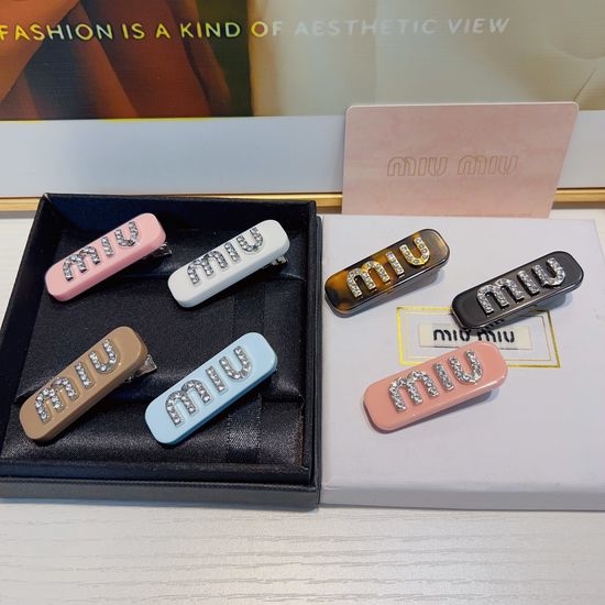 Miu Miu Minimalist Luxury Side Hair Clip
