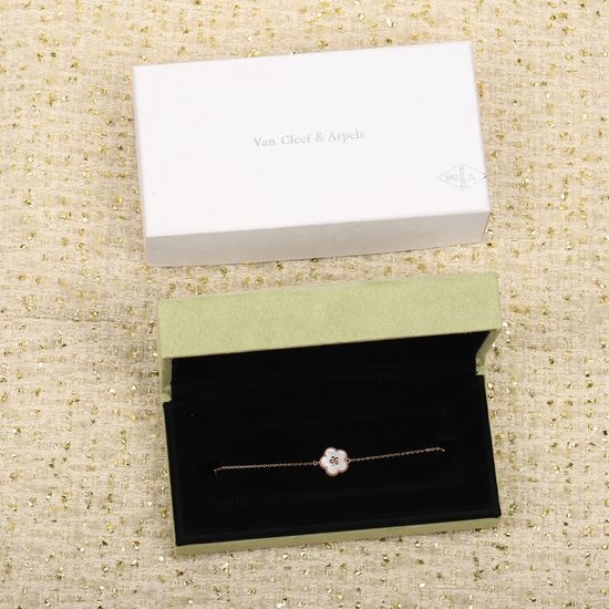 Van Cleef & Arpels VCA Plum Blossom Bracelet Elegant Jewelry Gift