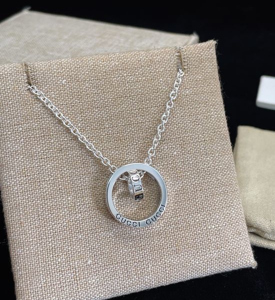 Gucci Rotating Double Ring Pendant Necklace