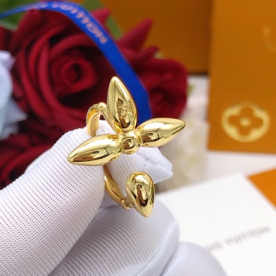 Louis Vuitton LV Gold Tone Monogram Pattern Band Ring