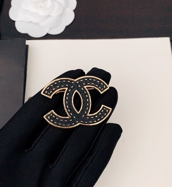 Chanel Elegant Black Brass Brooch